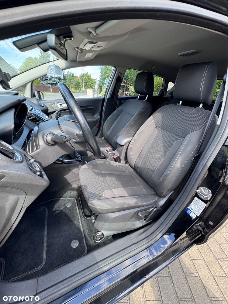 Ford Fiesta 1.0 EcoBoost STart-Stop Titanium - 15