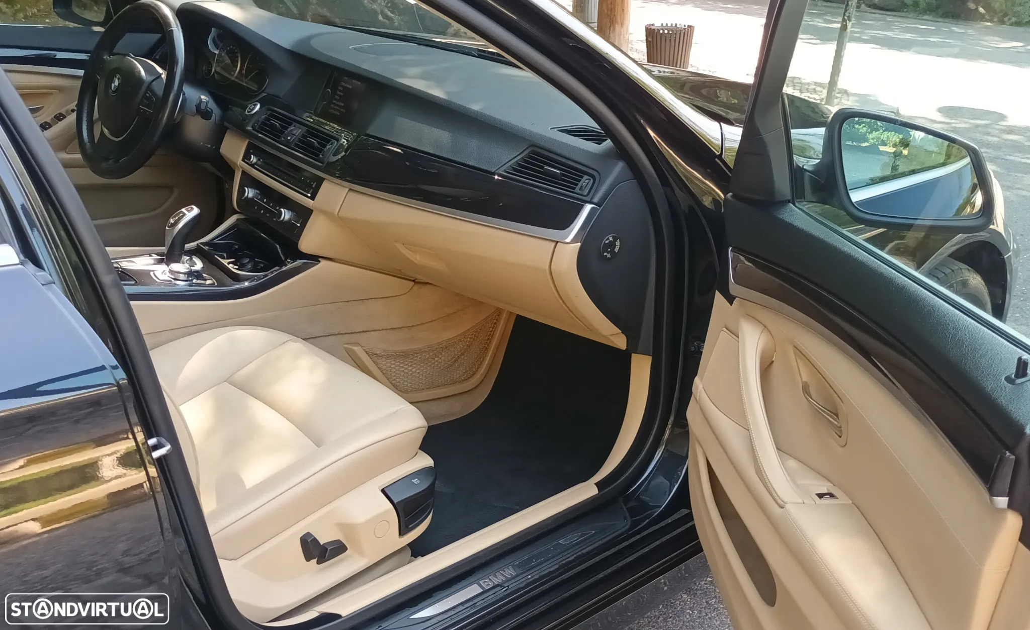 BMW 520 d Exclusive Auto 123g - 9