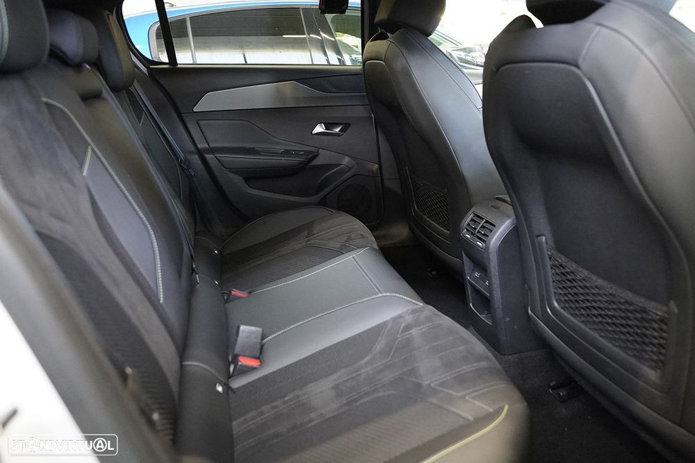 Peugeot 308 1.2 PureTech GT EAT8 - 19