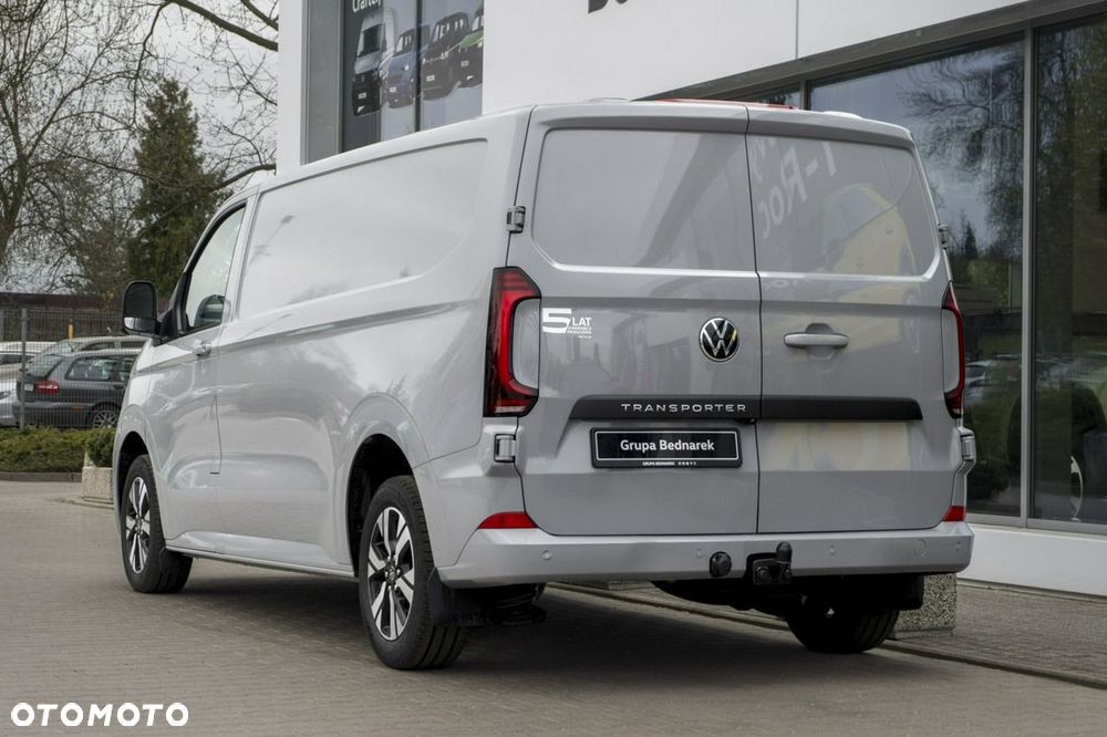 Volkswagen Transporter - 8