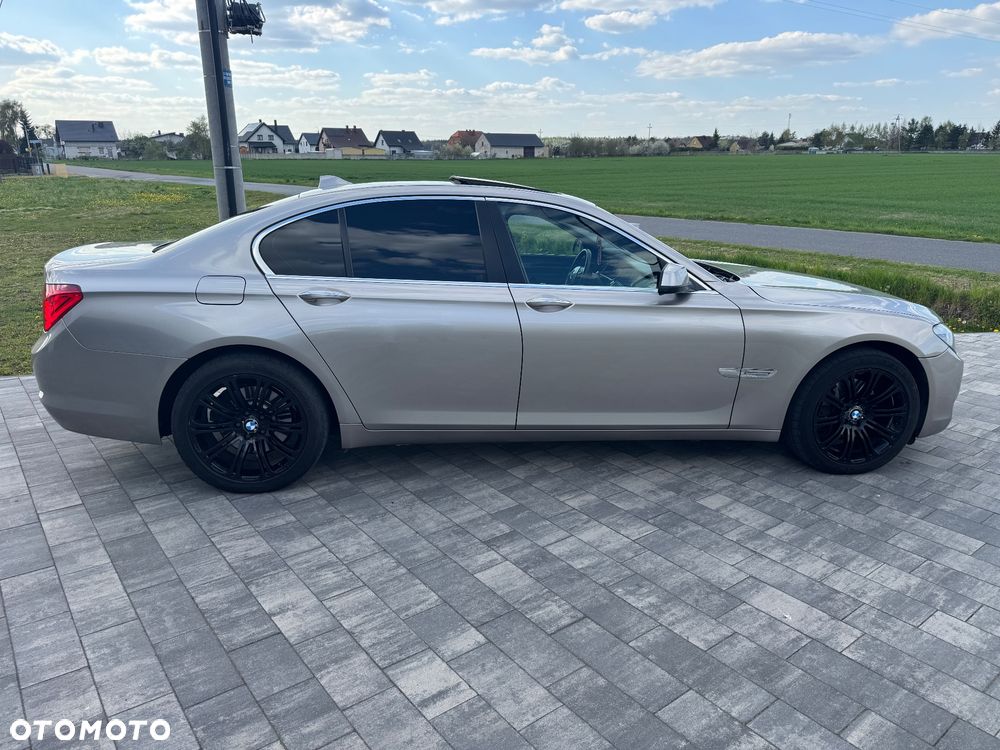 BMW Seria 7 730d - 8
