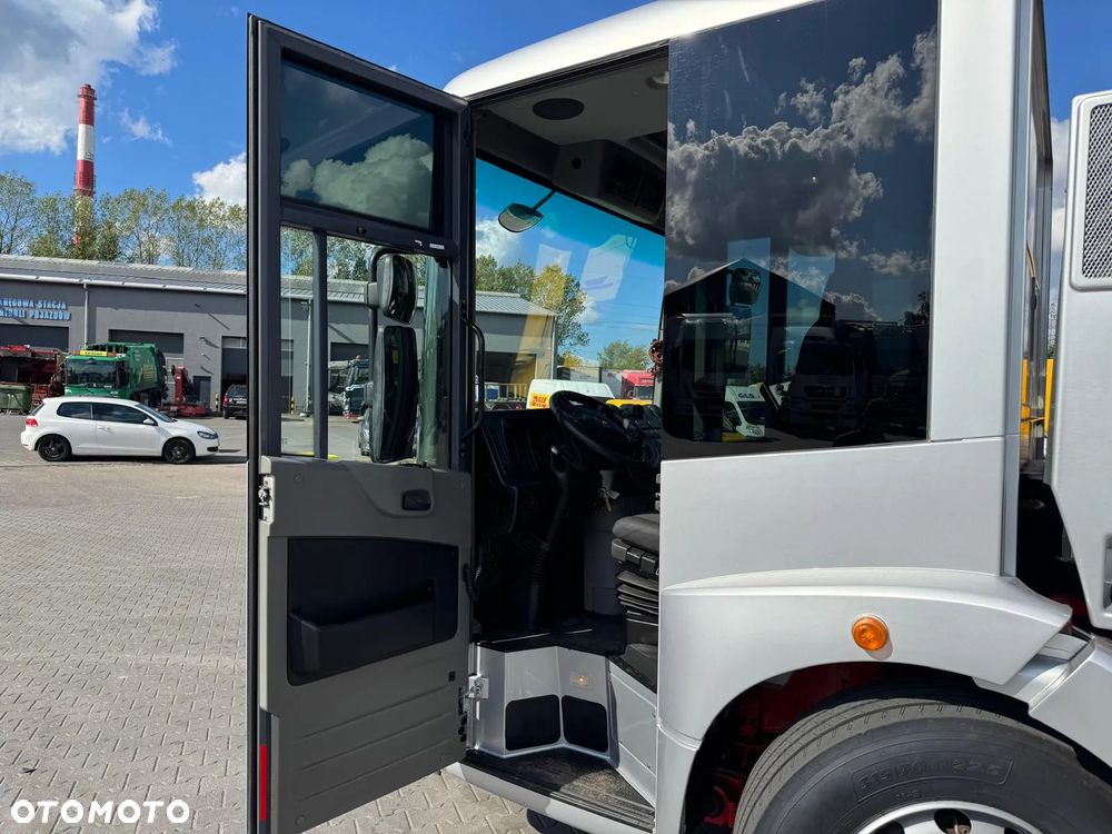 Mercedes-Benz Econic - 19