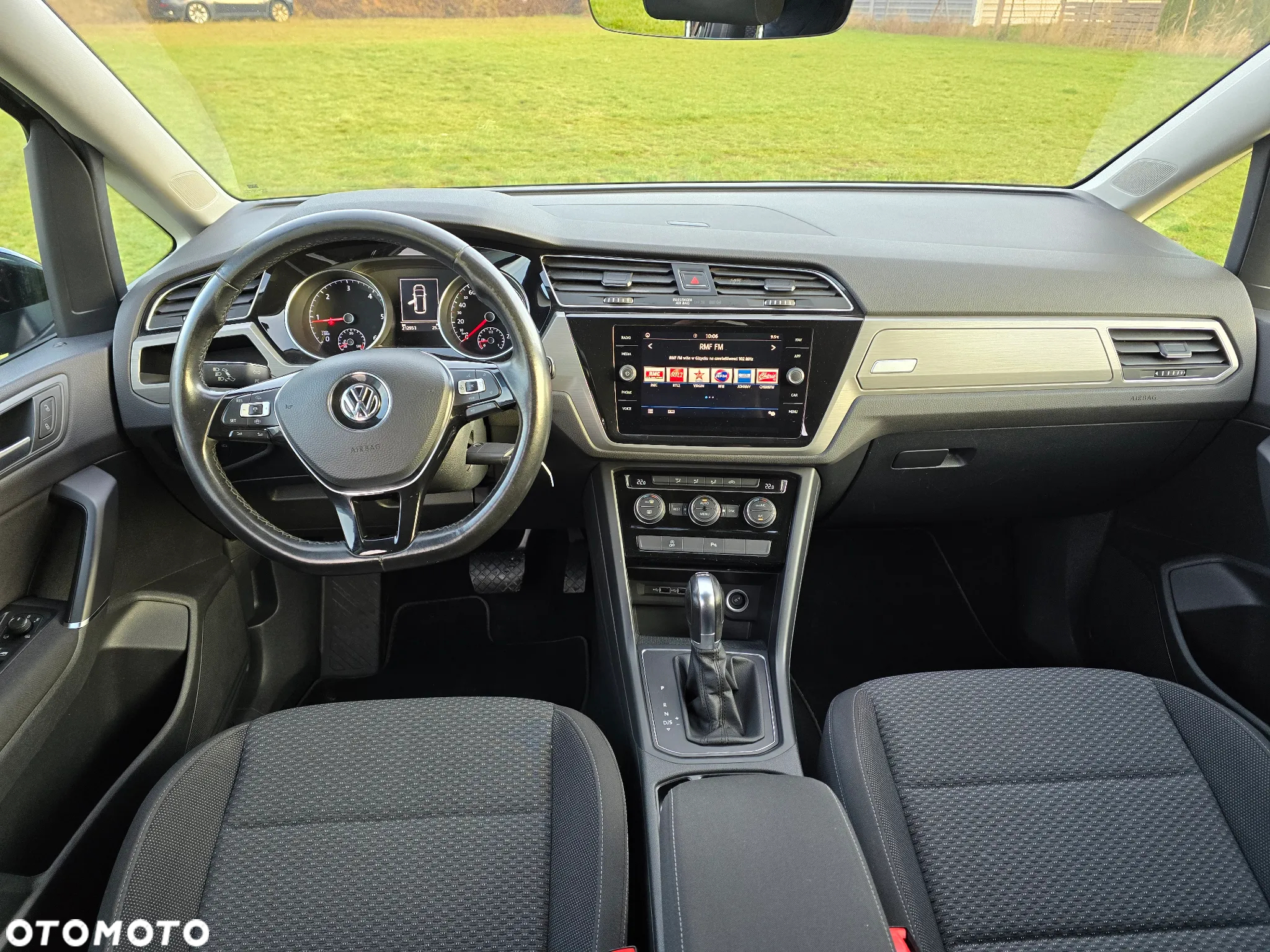 Volkswagen Touran 1.6 TDI SCR (BlueMotion Technology) DSG Comfortline - 16