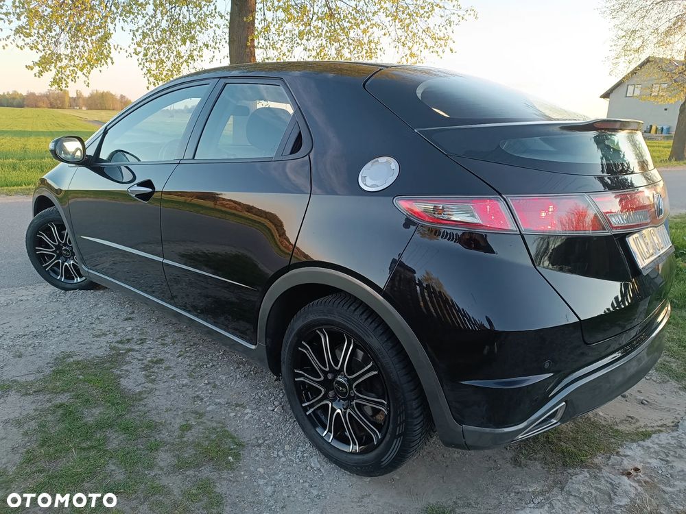Honda Civic 1.4 Comfort - 9