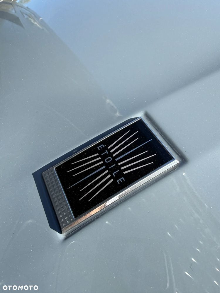 DS Automobiles N°4 1.2 mHEV Étoile Alcantara eDCS6 - 9