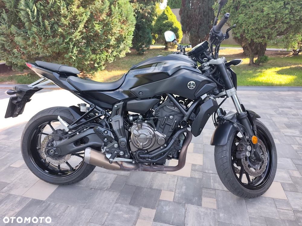 Yamaha MT - 33