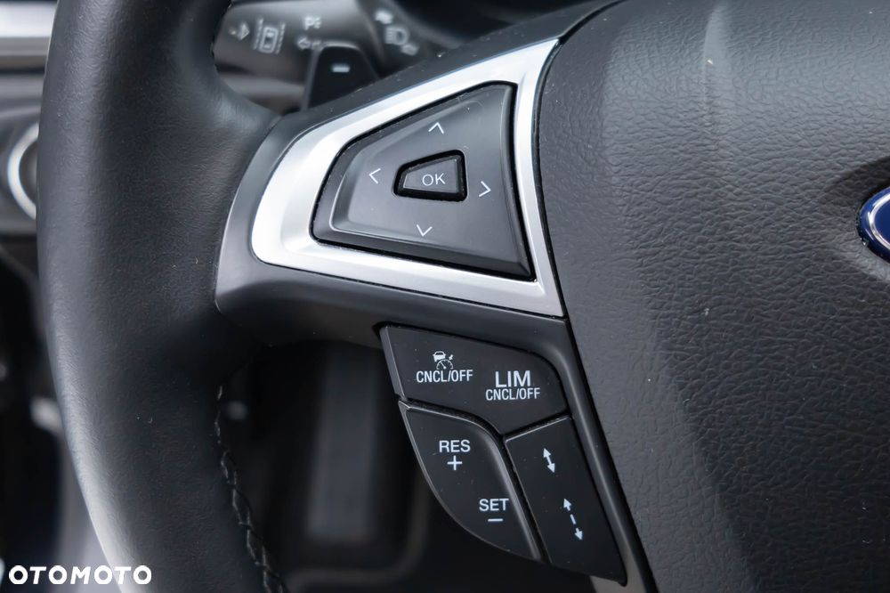 Ford Mondeo 2.0 EcoBlue Titanium - 17
