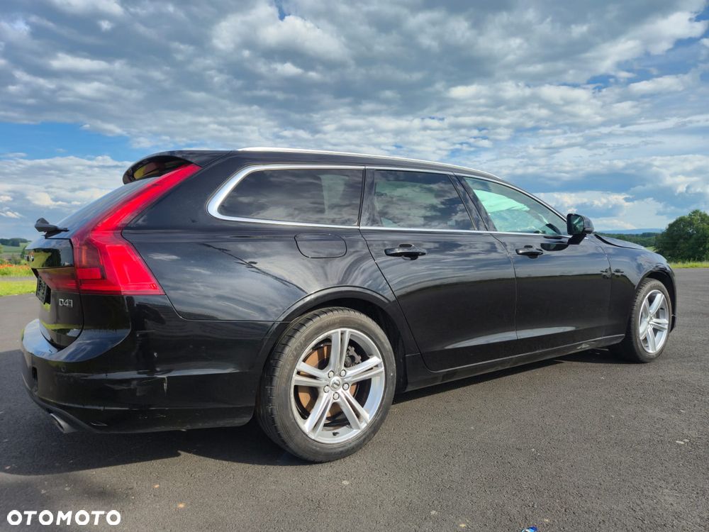 Volvo V90 D4 AWD Geartronic Momentum - 10