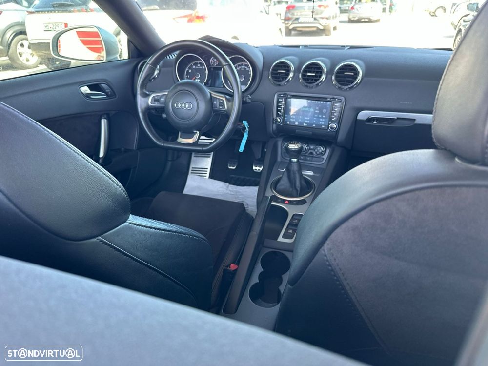 Audi TT Roadster 2.0 TFSi - 23