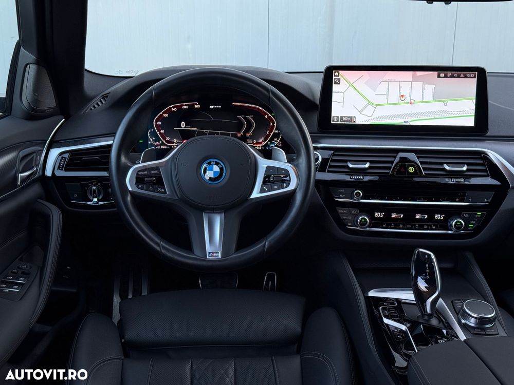 BMW Seria 5 530e Aut. - 17