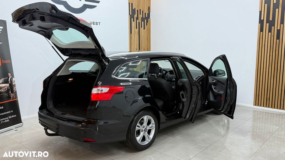 Ford Focus 1.0 EcoBoost Start-Stopp-System TITANIUM - 13