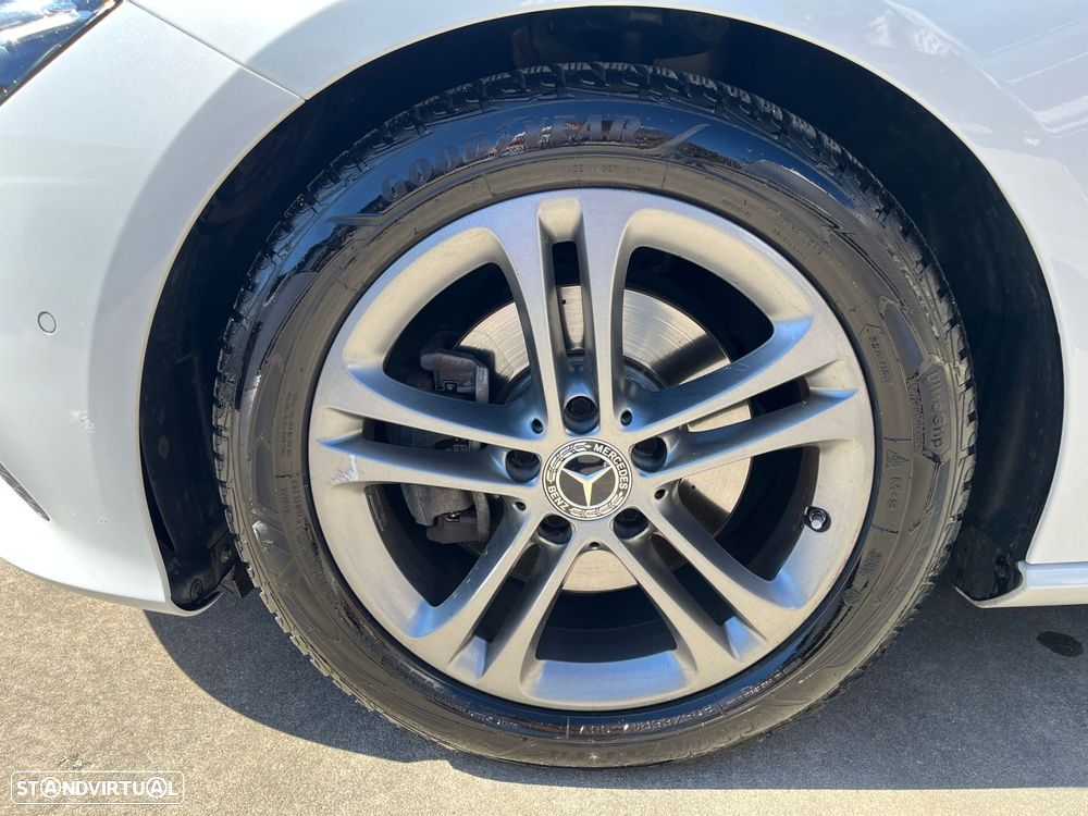 Mercedes-Benz CLA 180 d Shooting Brake Business Solutions - 10