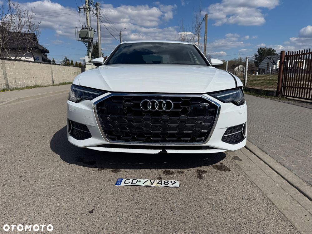 Audi A6 Avant 40 TDI quattro S tronic advanced - 2