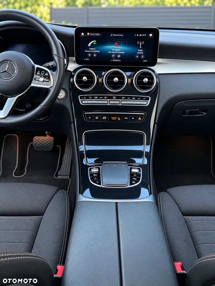 Mercedes-Benz GLC - 23
