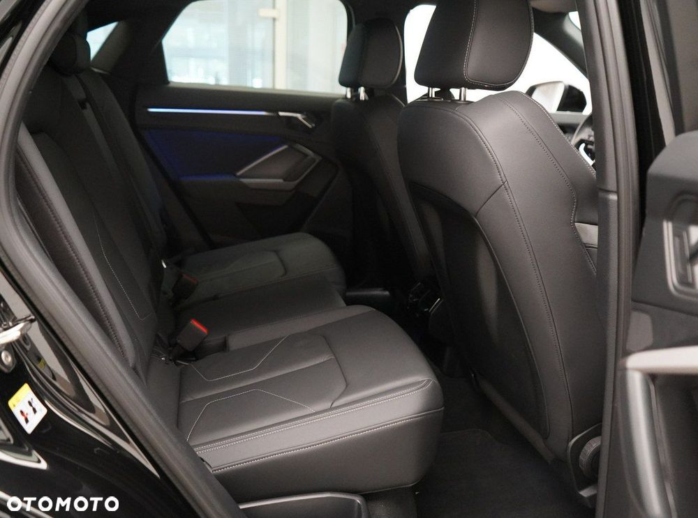 Audi Q3 Sportback - 25