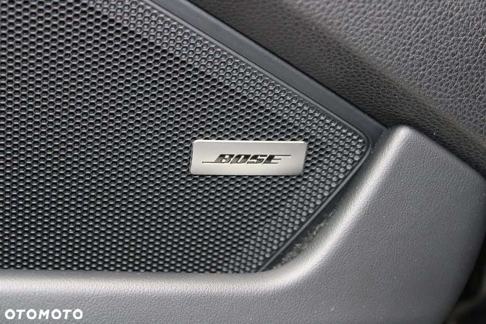 Porsche 911 Carrera Cabrio - 38