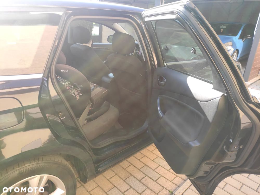 Ford Mondeo 1.6 Ghia - 15