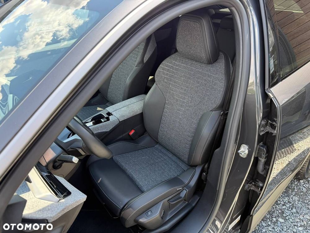Peugeot 3008 - 13