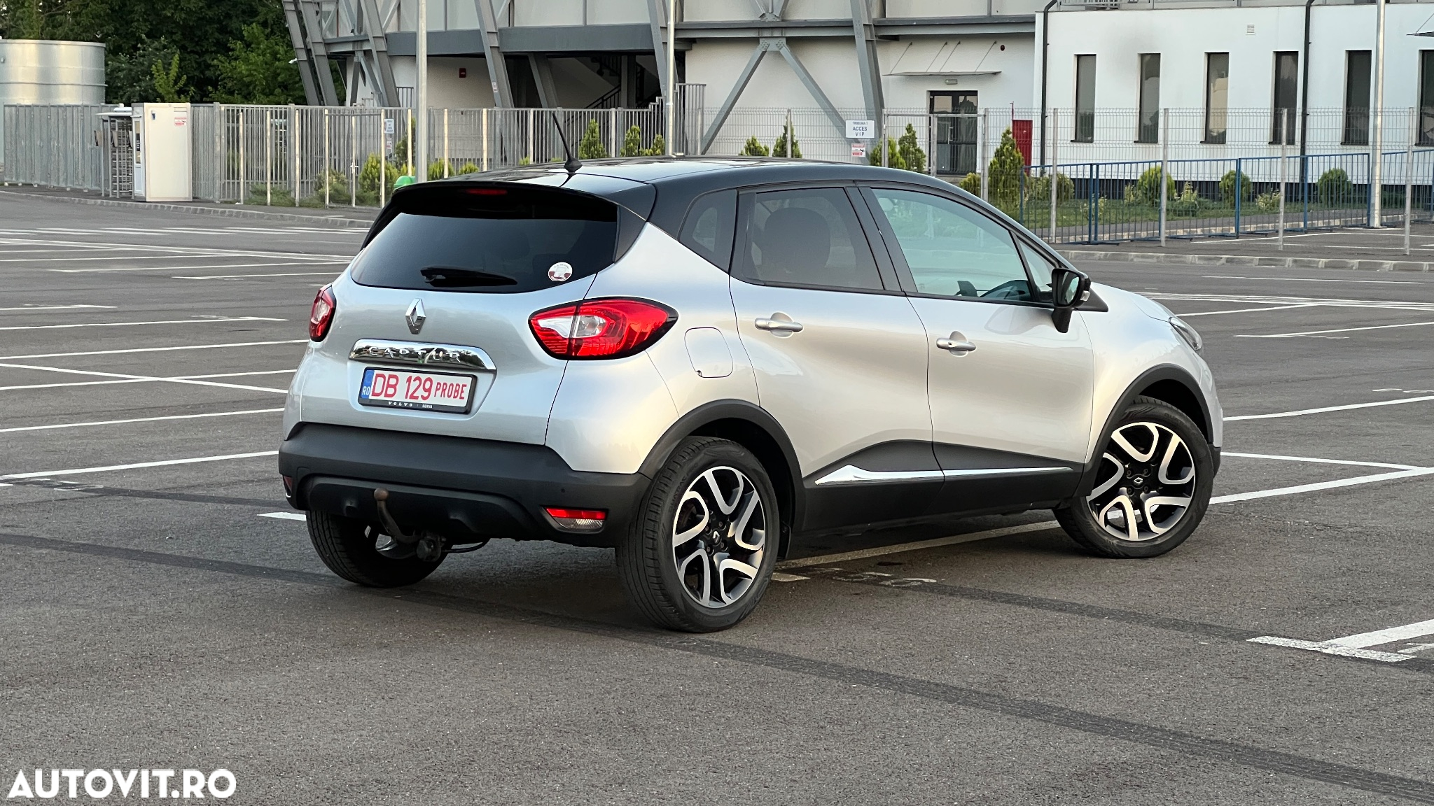 Renault Captur TCe Turbo Stop/Start Dynamique - 13
