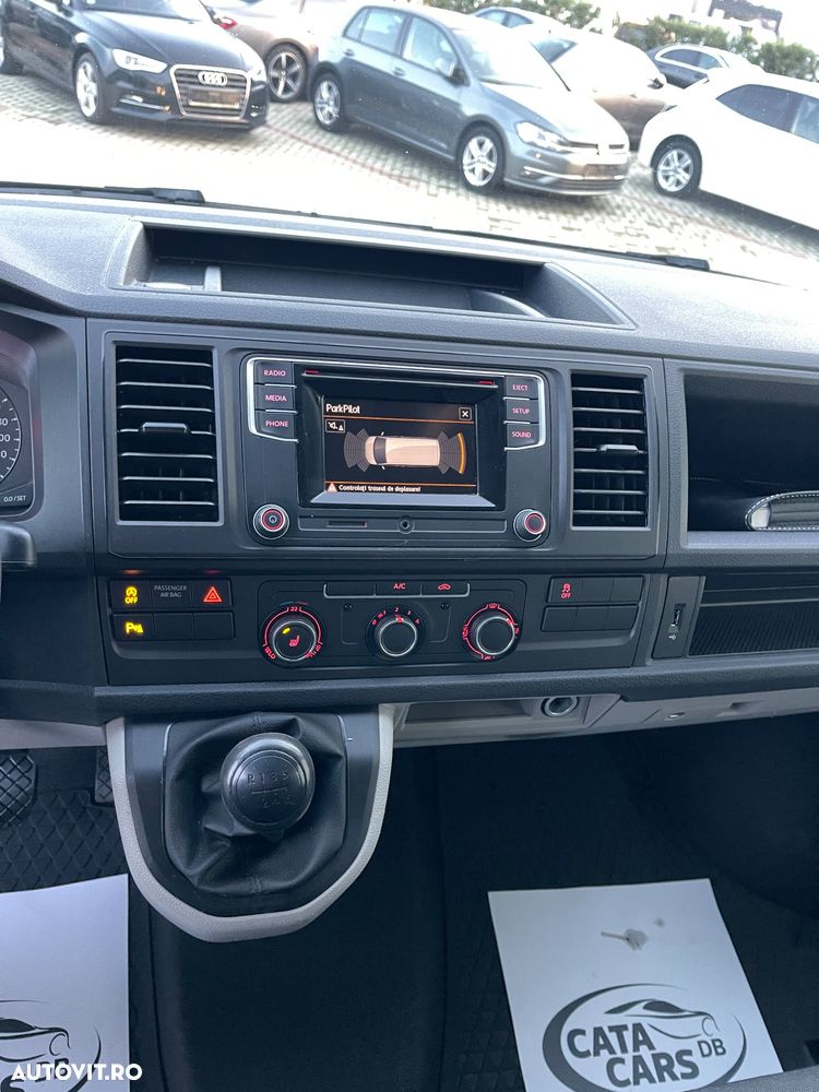 Volkswagen Transporter 2.0TDI  USI SPATE - 33