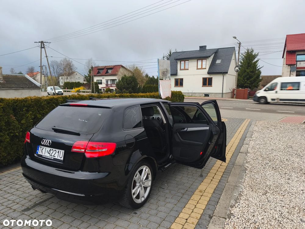 Audi A3 Sportback 2.0 TDI DPF Ambiente - 5