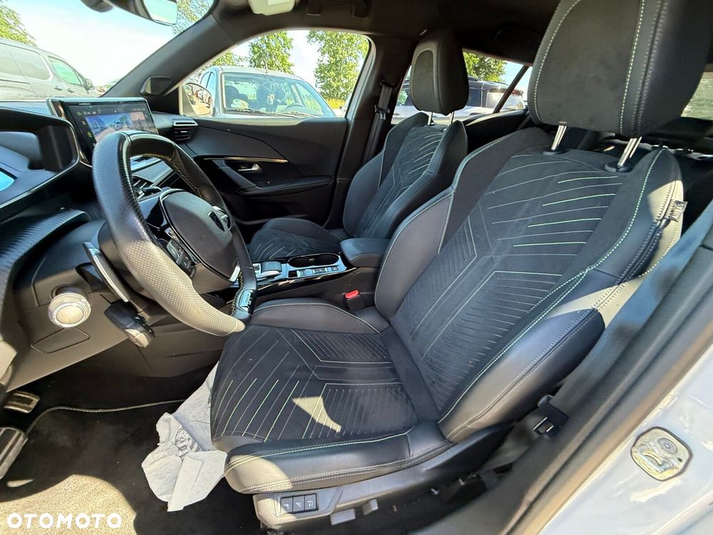 Peugeot 2008 PureTech 130 GT S&S EAT8 - 21