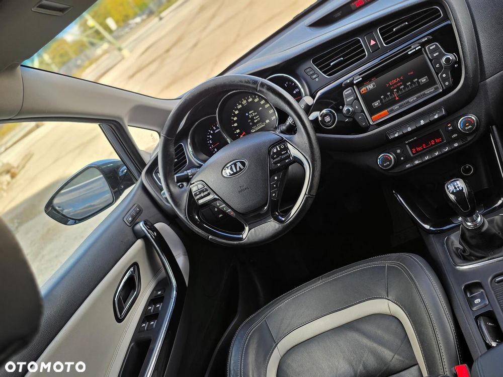 Kia Ceed - 15