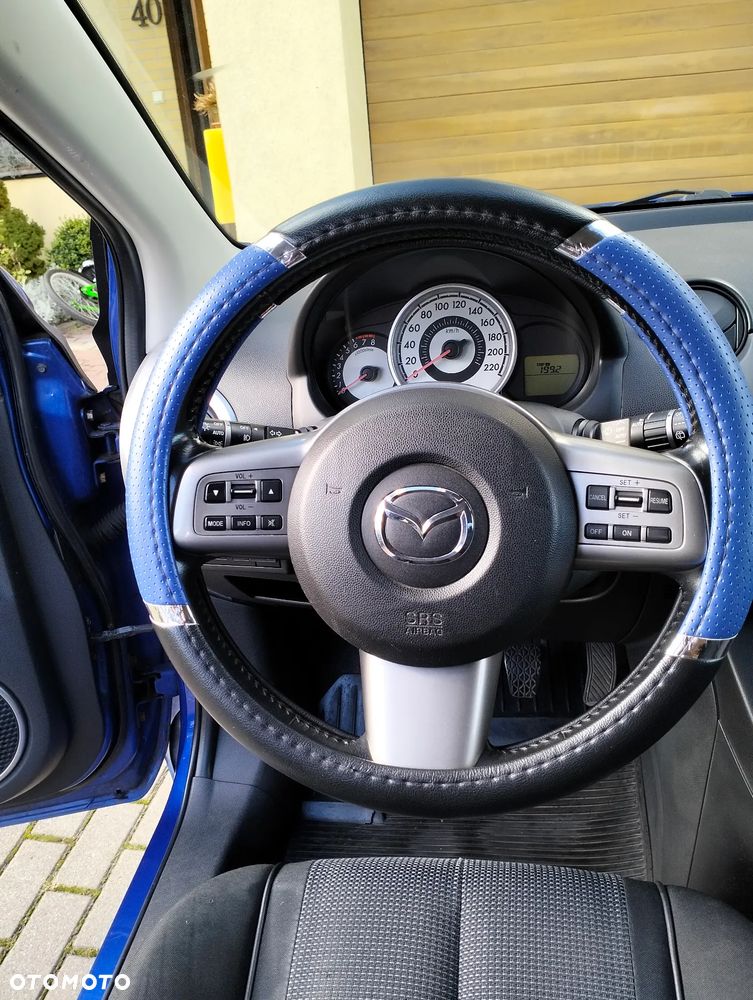Mazda 2 - 19