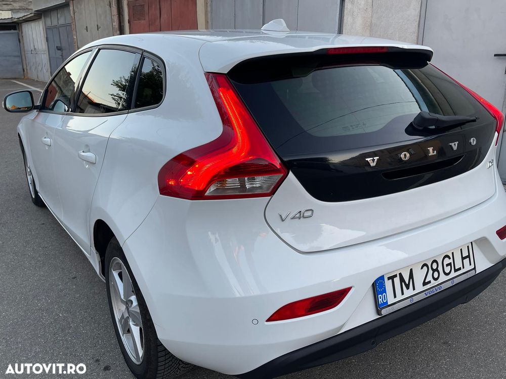 Volvo V40 - 6