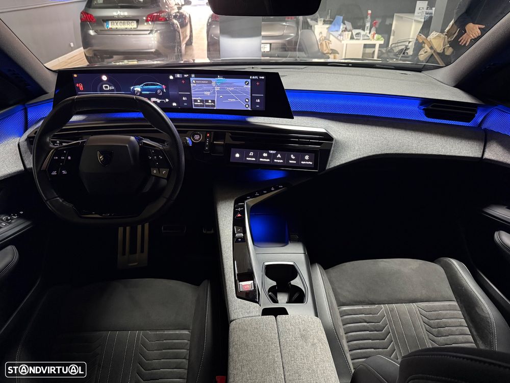 Peugeot 3008 1.2 Hybrid GT e-DCS6 - 19