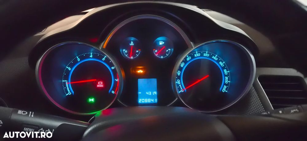 CHEVROLET Cruze 2011 — imagine 18