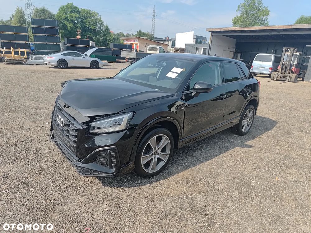 Audi Q2 35 TDI S tronic sport - 1