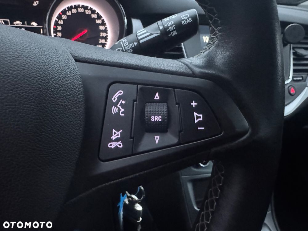 Opel Astra 1.4 Turbo Business - 20