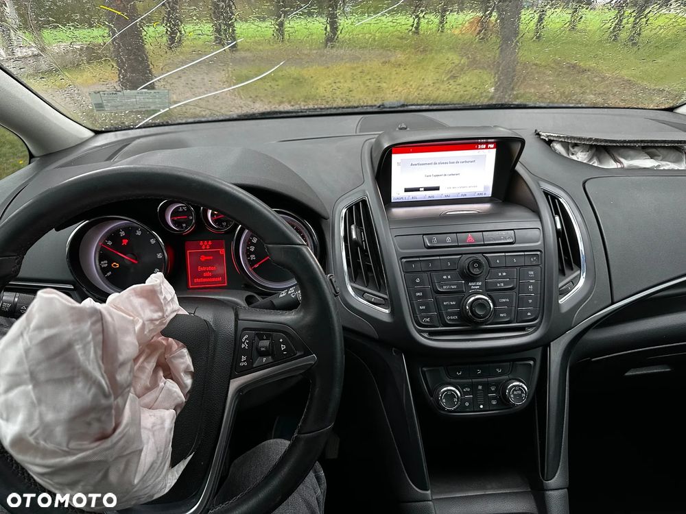 Opel Zafira - 7