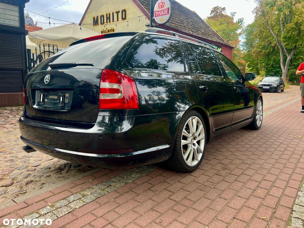 Skoda Octavia 2.0 TFSI RS - 4