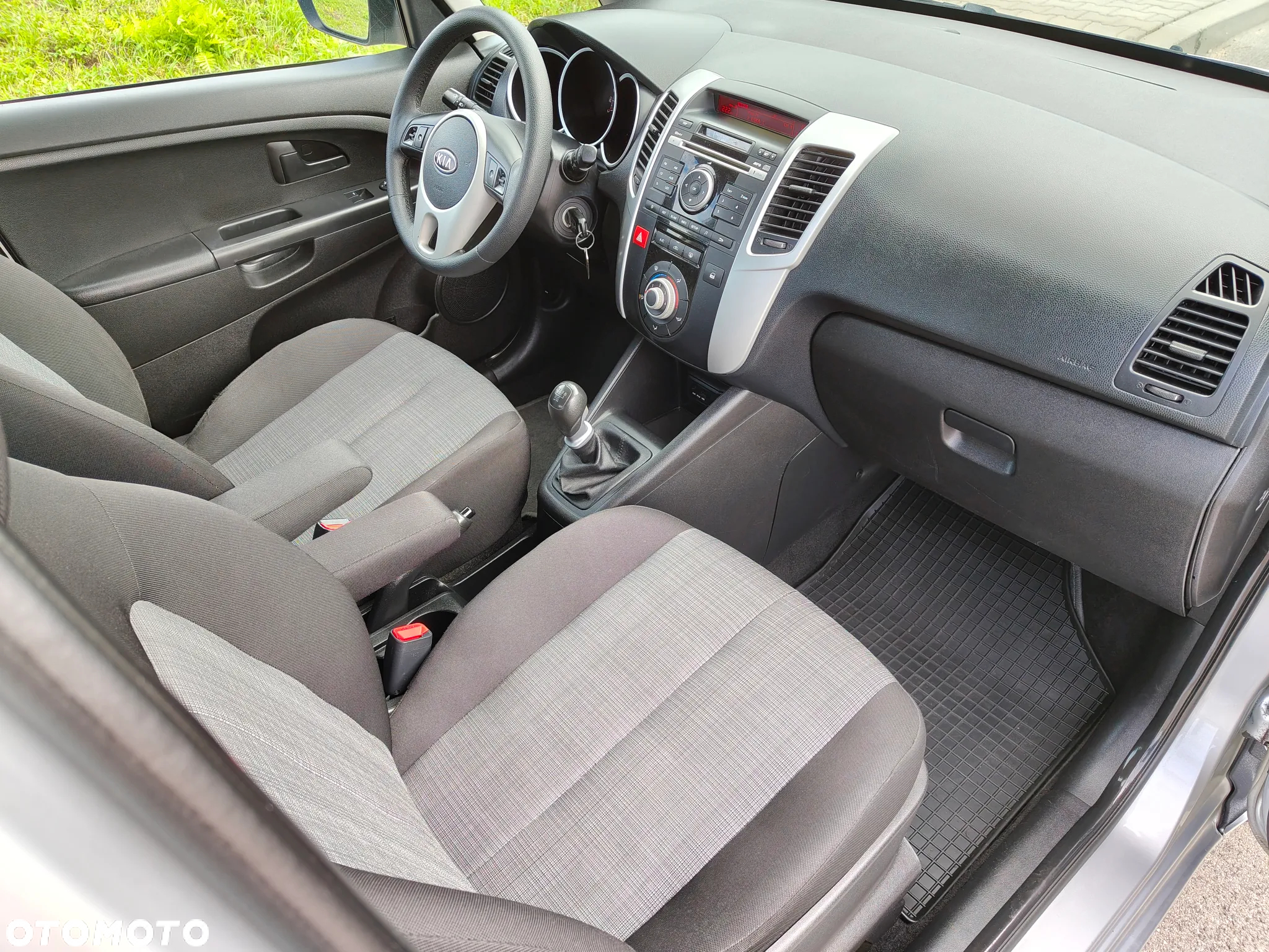Kia Venga 1.4 L - 32