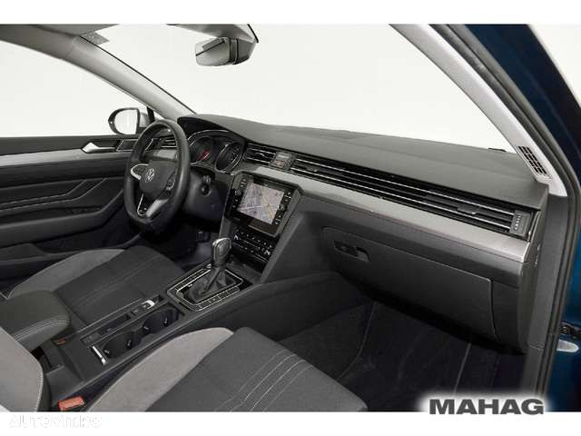 Volkswagen Passat Alltrack - 15