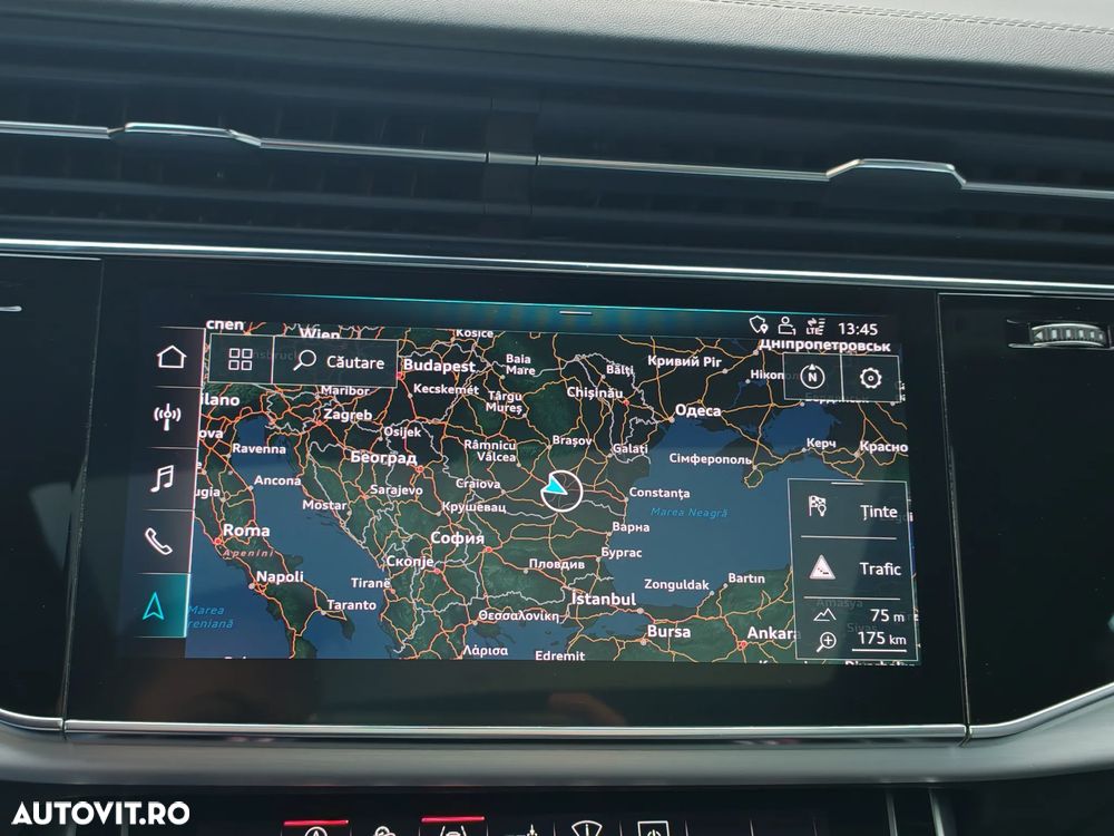 Audi Q8 3.0 50 TDI quattro Tiptronic MHEV - 37