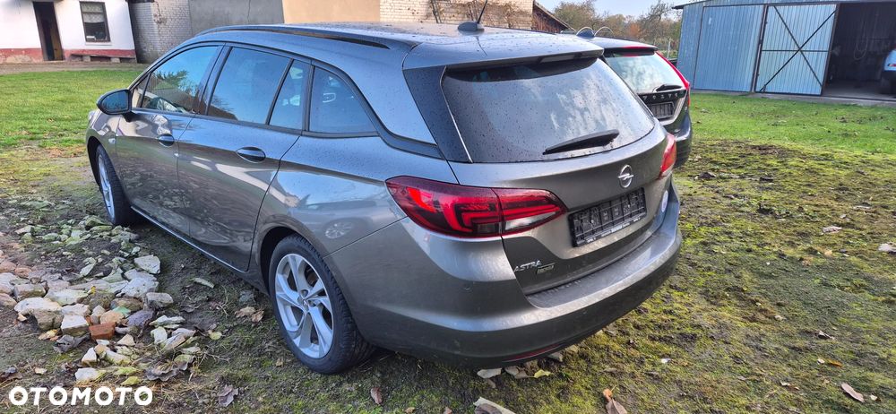 Opel Astra 1.2 Turbo Start/Stop Sports Tourer Edition - 3