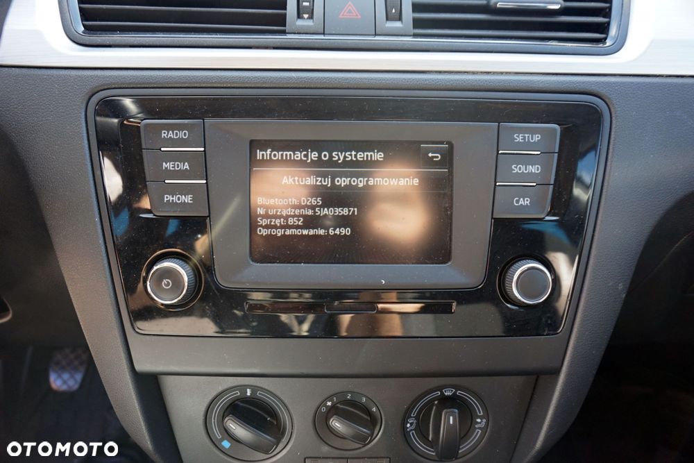 RADIO FABRYCZNE CD RAPID NH3 5JA035871 SKODA 2012-2019 - 2