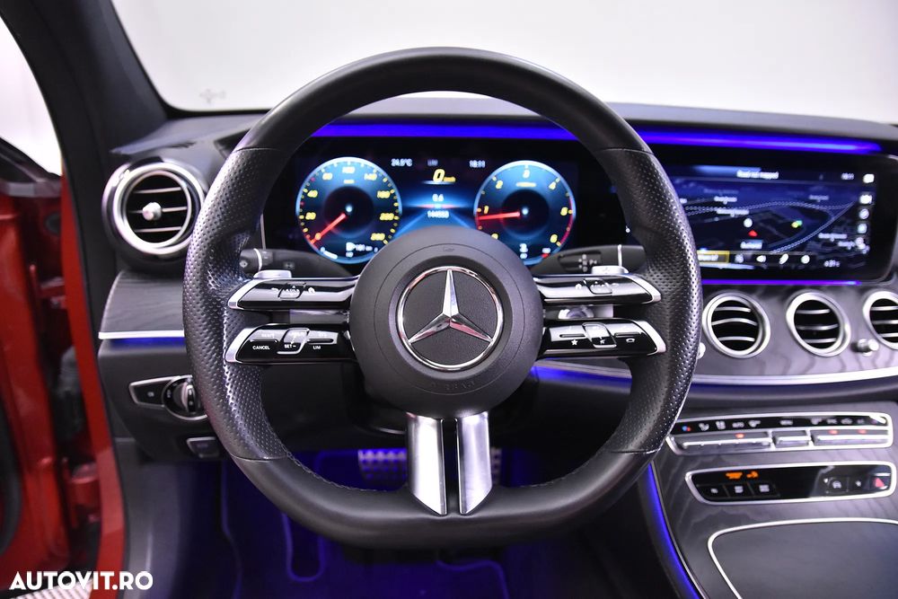 Mercedes-Benz E 220 d 4MATIC Aut. - 16