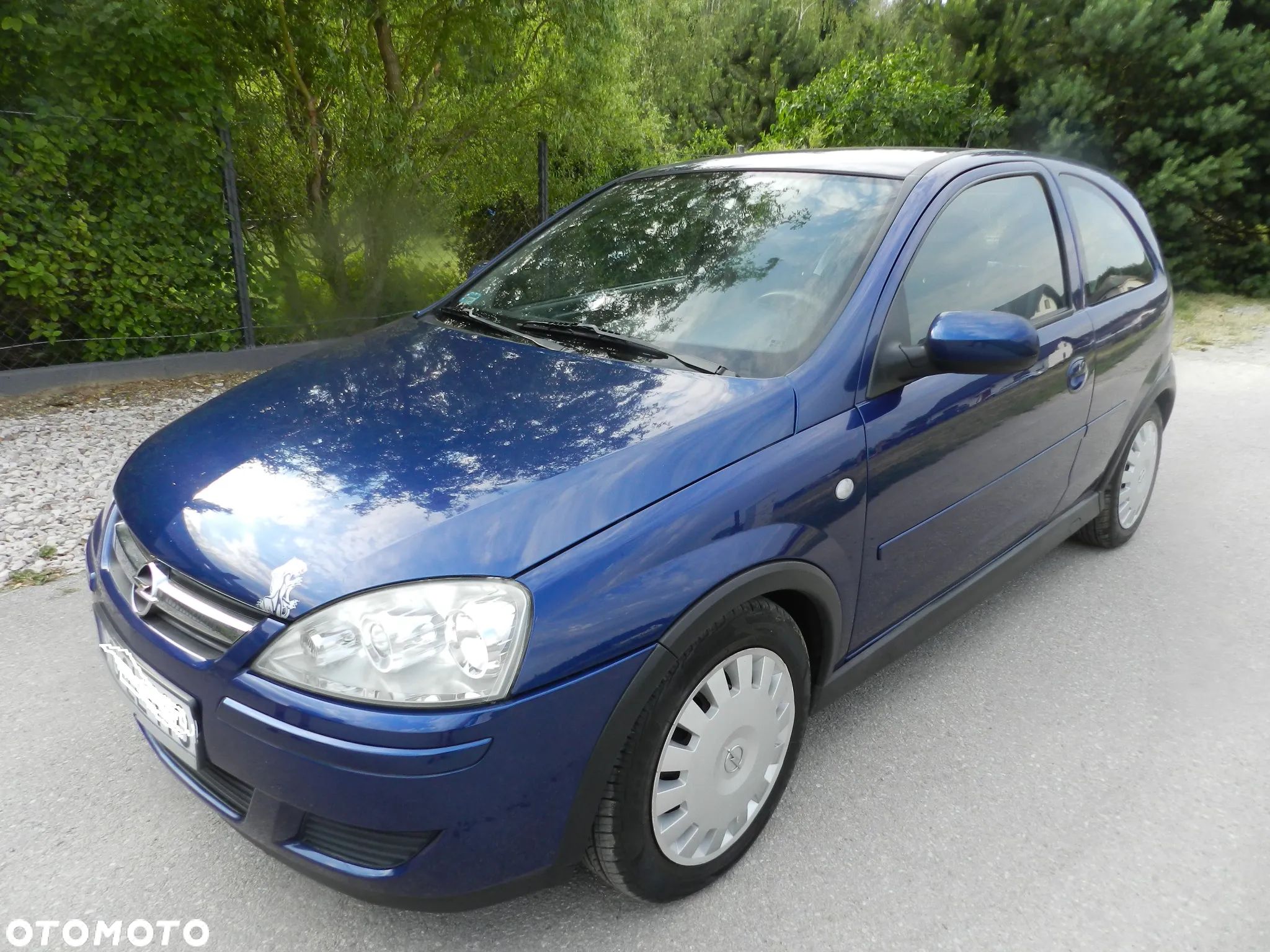 Opel Corsa 1.0 12V Essentia - 1