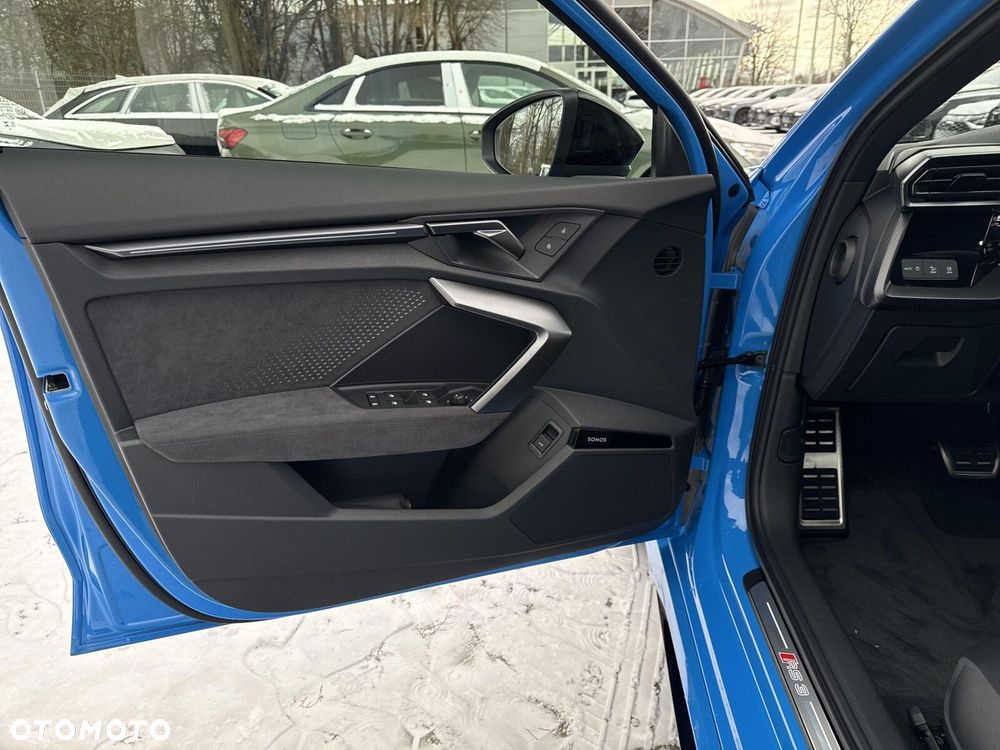 Audi RS3 Sportback - 10