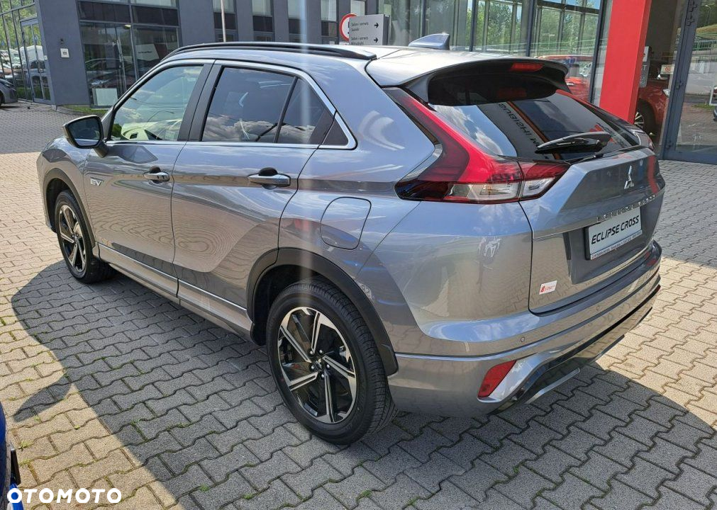 Mitsubishi Eclipse Cross - 7