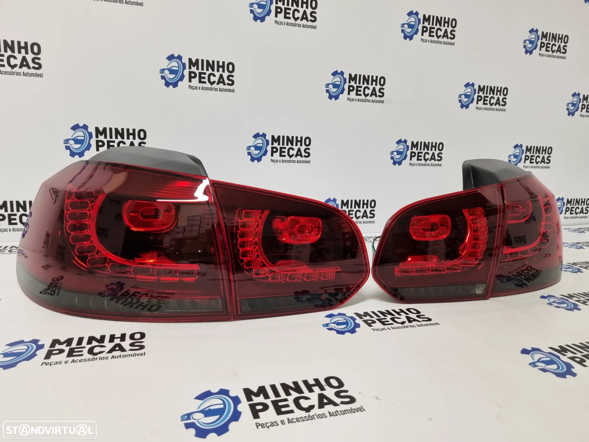Farolins VW Golf 6 Look R20 em LED - 3