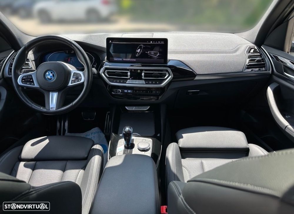 BMW iX3 M Sport Inspiring - 10