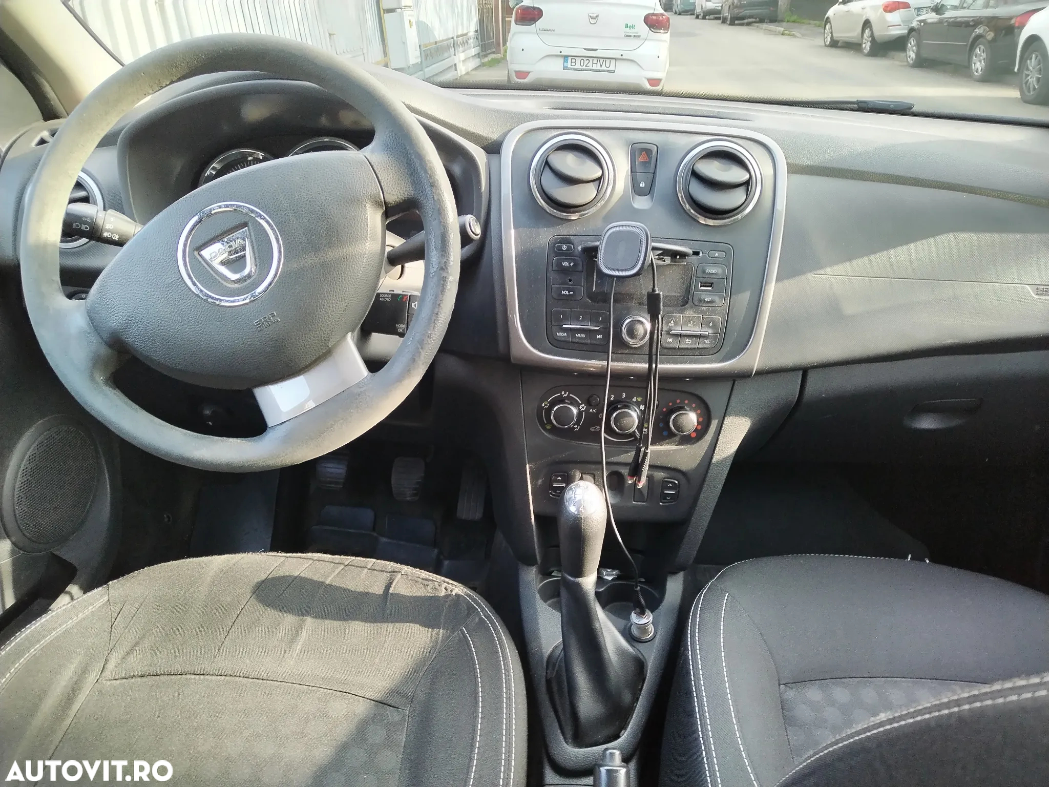 Dacia Logan 1.2 Prestige - 8