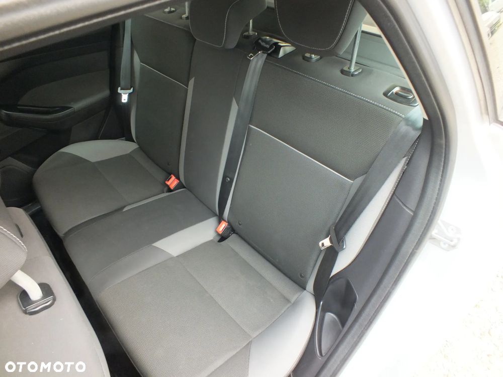 Ford Focus - 14