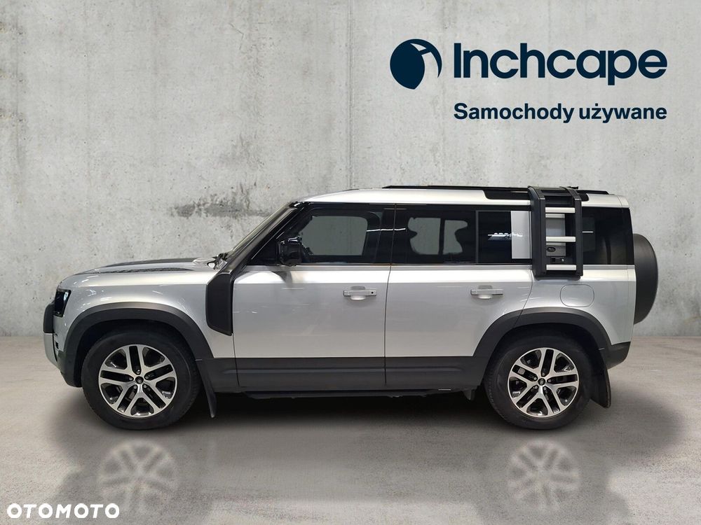 Land Rover Defender - 2