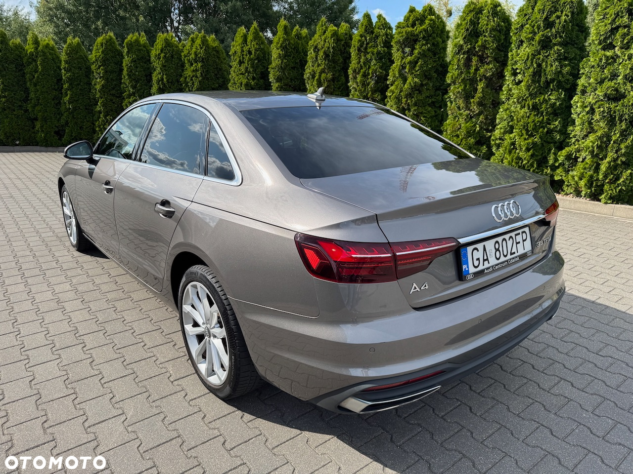 Audi A4 35 TFSI S tronic - 4